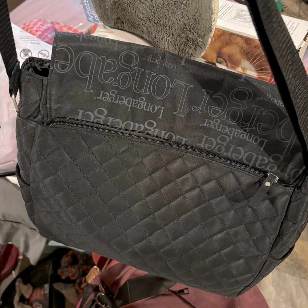 Longaberger bag. Can fit laptop